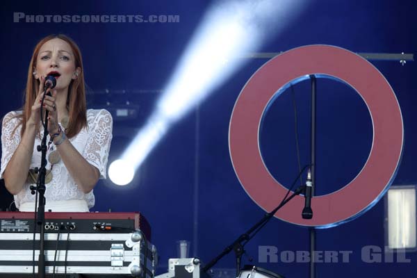 GET WELL SOON - 2016-07-02 - HEROUVILLE SAINT CLAIR - Chateau de Beauregard - Scene John - 